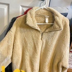 H&M cropped pullover